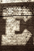 e_23_london_sepia