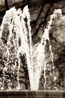 v_2_london_sepia