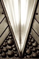v_9_london_sepia