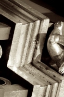 z_1_london_sepia