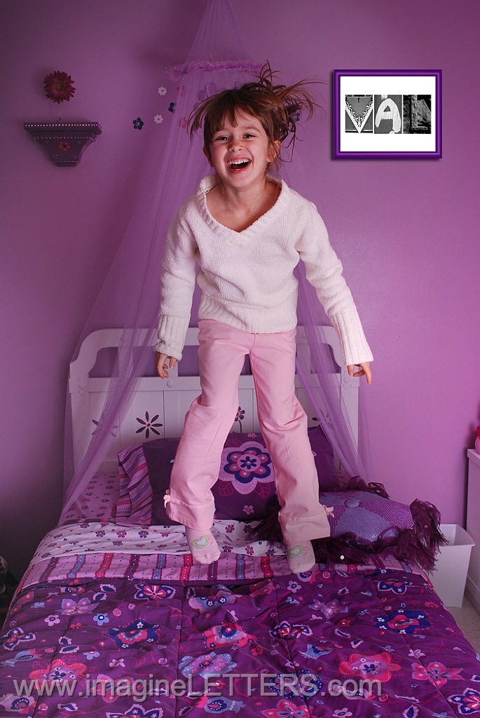 alphabet_photo_girl_name_room.jpg