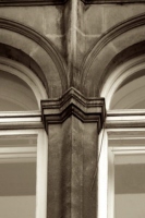 y_7_london_sepia
