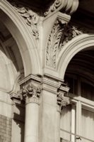 y_8_london_sepia
