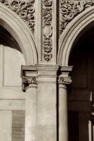y_9_london_sepia