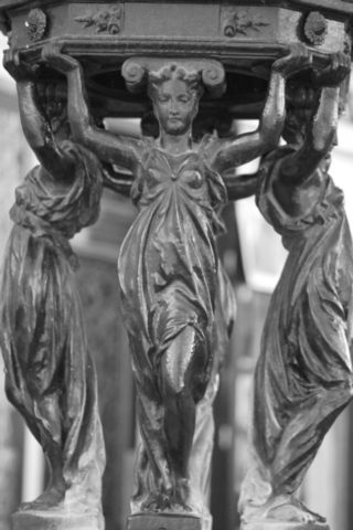 4_home_decor_wall_art_bw