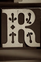 r_6_alphabet_art_photography_prints_sepia