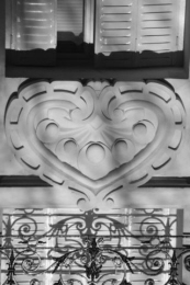 heart_4_home_decor_wall_art_bw