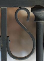 The Letter s_9 - Color