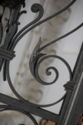 The Letter g_5 - PARIS - Color