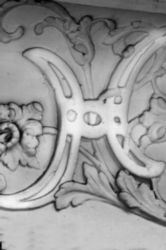 The Letter h_3 - London - Black & White