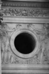The Letter o_9 - PARIS - Black & White