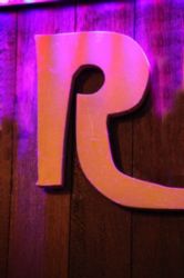 The Letter r_8 - PARIS - Color