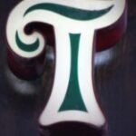 The Letter t_7 - PARIS - Color